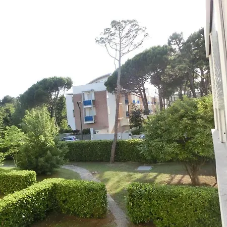 Cozy Flat Near The And The Bibione