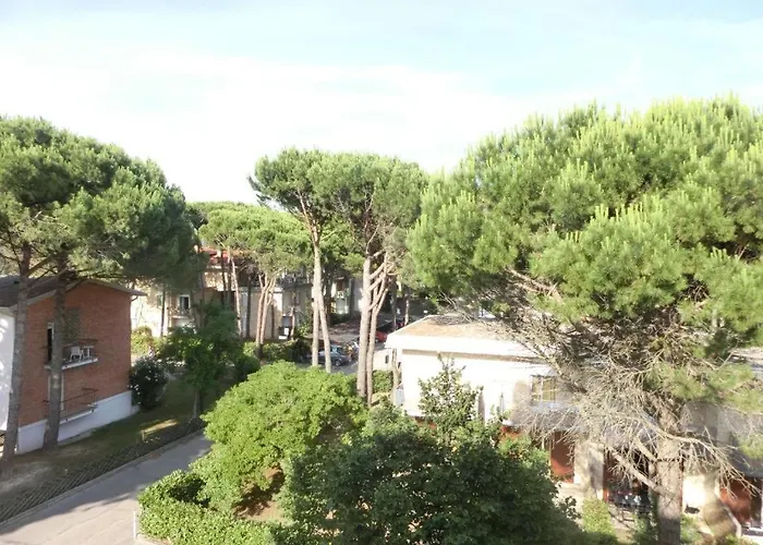 Cozy Flat Near The And The